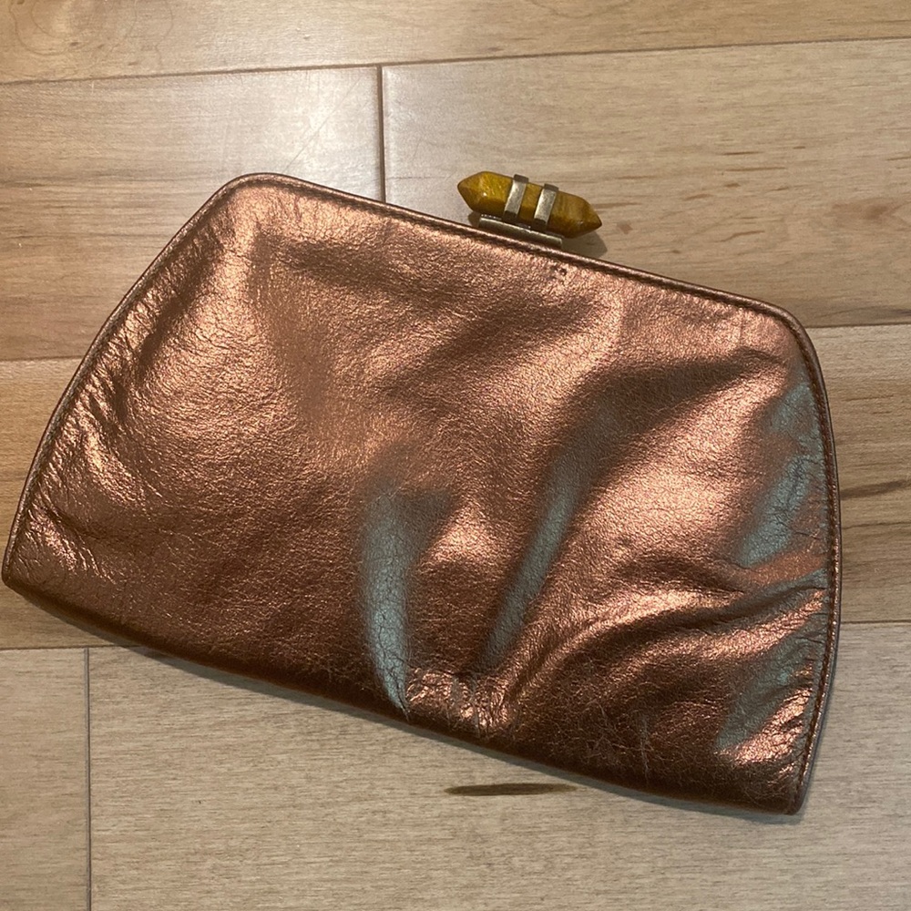 Banana Republic clutch- perfect condition! Purchased in 2005, still has tags!